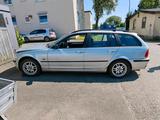 BMW E46 318i - BMW 318 aus 2001: 318i