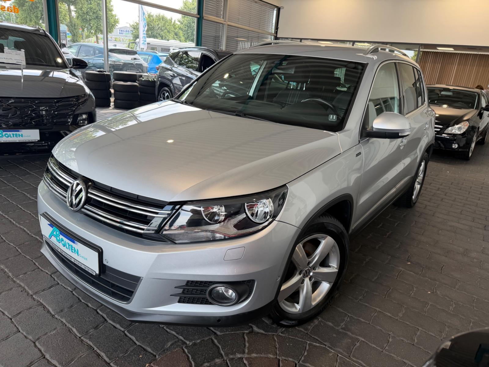 Volkswagen Tiguan Lounge Sport & Style -PTS-Navi-SHZ-AHK