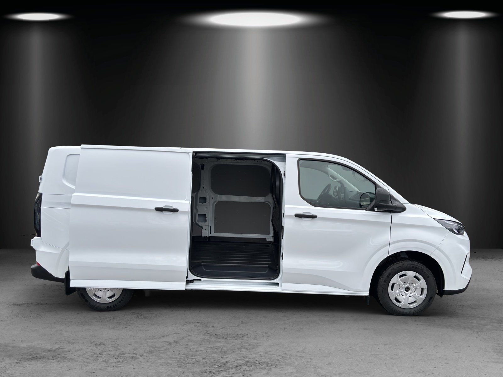 Fahrzeugabbildung Ford Transit Custom 320L2 150PS AHK GJR Laderaum Pak.