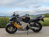 Honda CBR 600F (PC 35) 2. Hand - HONDA 1999 CBR 600