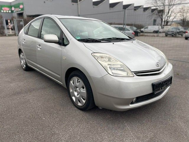 Toyota Prius 1.5 Hybrid TÜV 06.2025