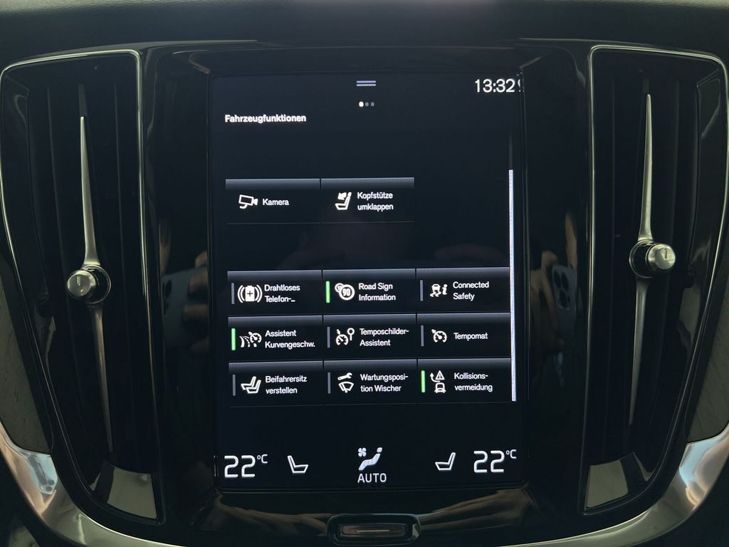 Volvo V60 Cross Country V60 CC B5 Pro AWD ACC BLIS Kamera Leder WinterPk