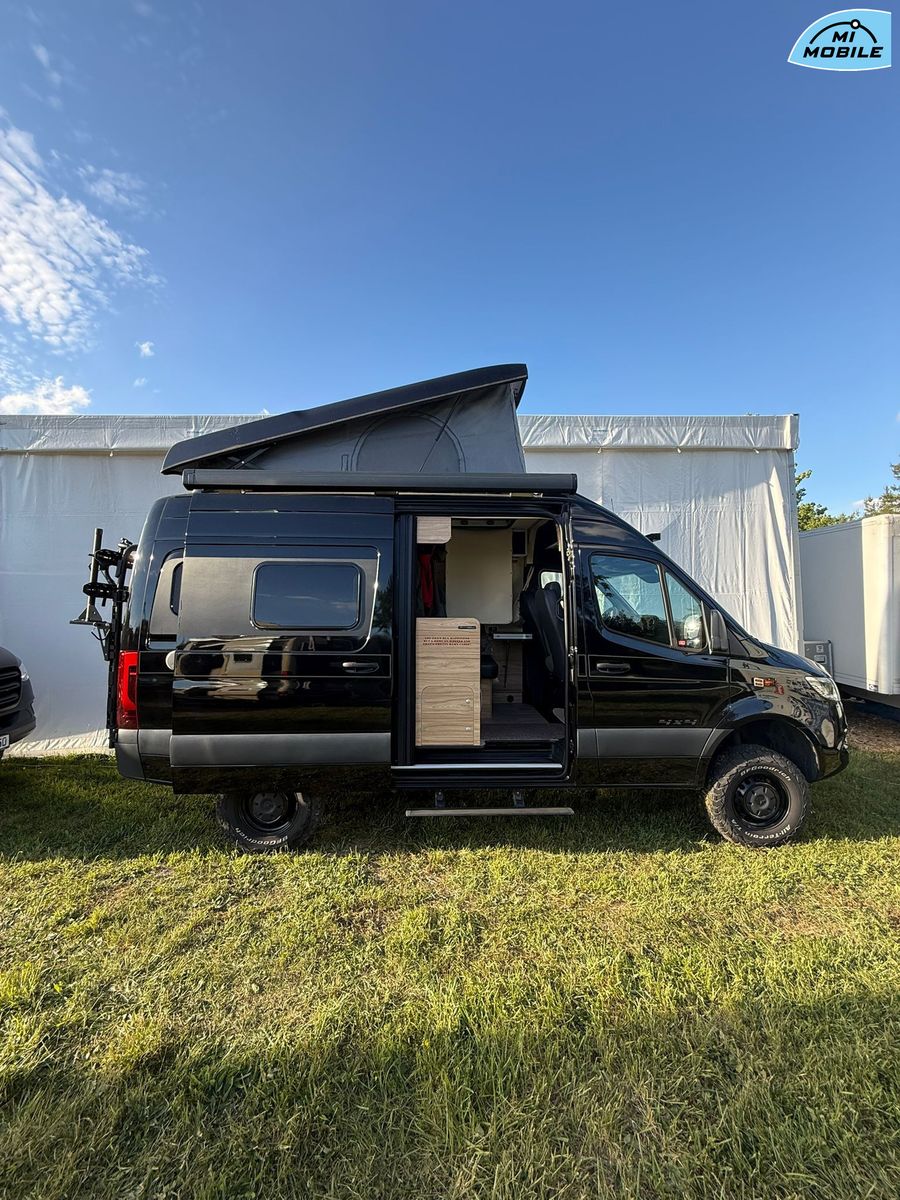 Fahrzeugabbildung HYMER-ERIBA Grand Canyon S Cross Over