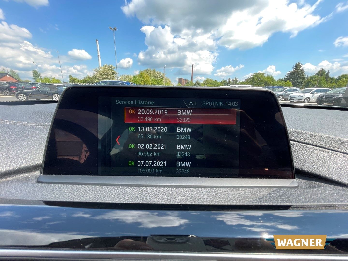 Fahrzeugabbildung BMW 320 d Sport Line Touring Klimaautomatik