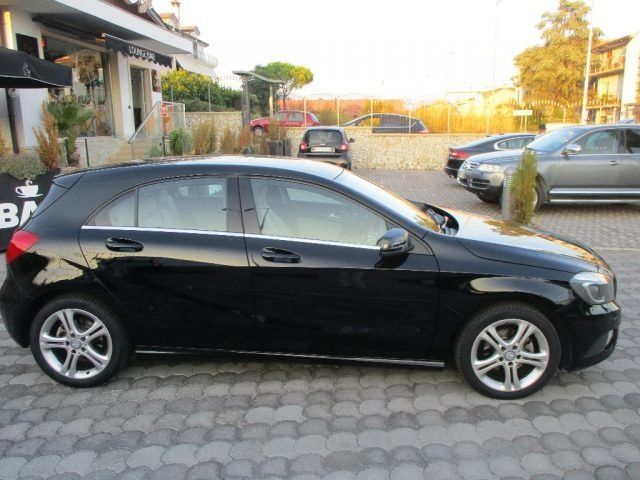 MERCEDES-BENZ MERCEDES-BENZ A 180 CDI Sport