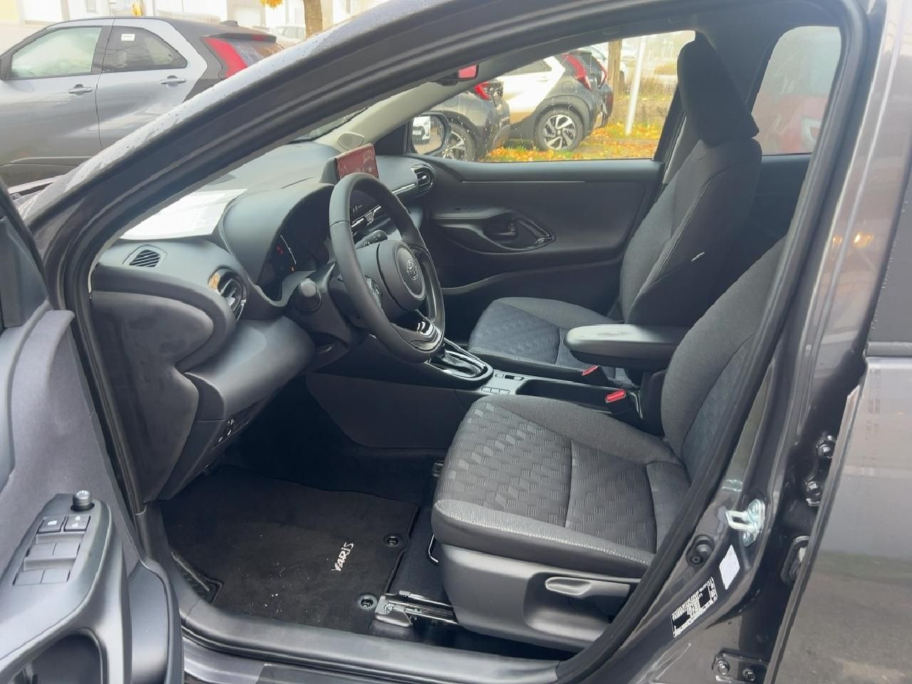 Fahrzeugabbildung Toyota Yaris 1,5 Hybrid Teamplayer *Comfort-Paket