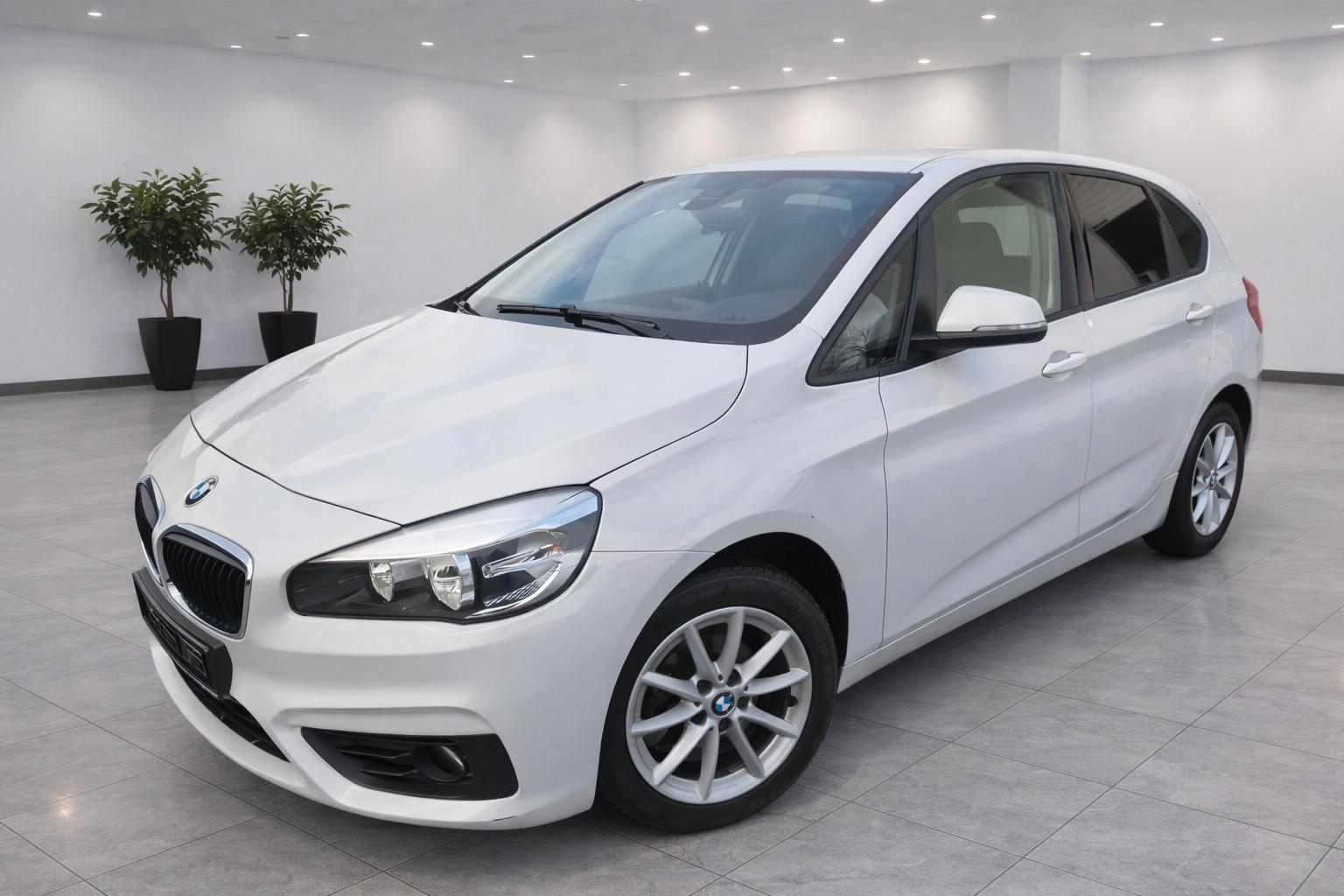 BMW 216 i Active Tourer Advantage