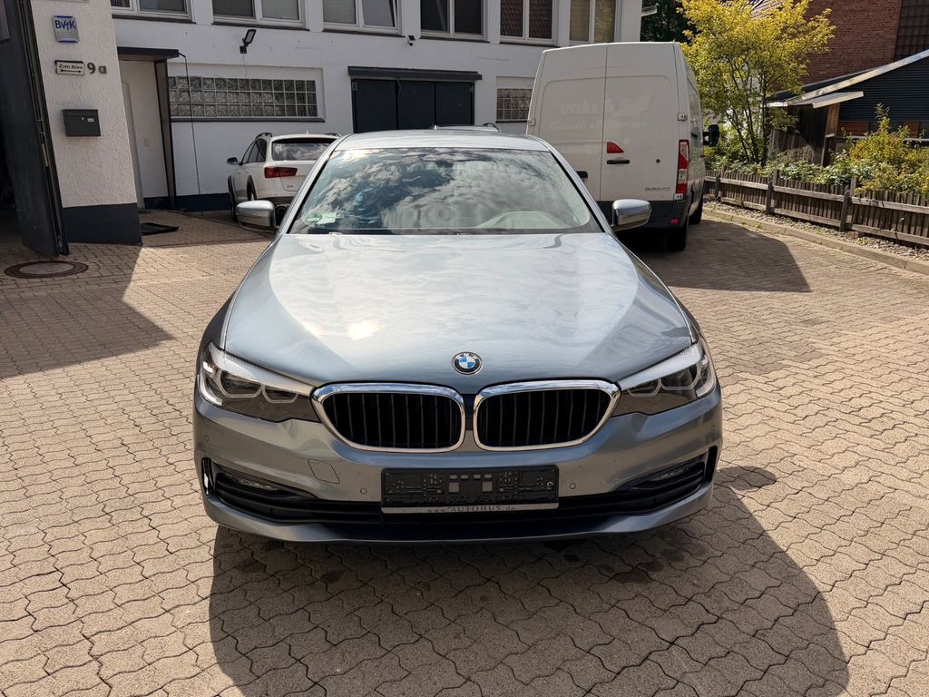 Image of BMW 520