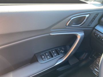 Kia XCeed 1.6T 180 DCT Spirit Pano. * JBL * Memory