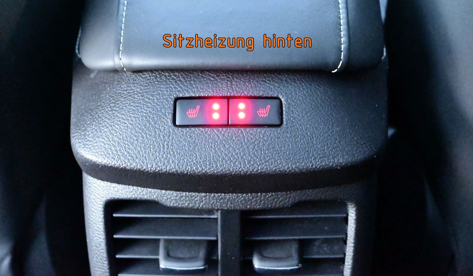 Fahrzeugabbildung Ford Mondeo 2.0 D Vignale Turnier Allrad °AHK°STHZG°