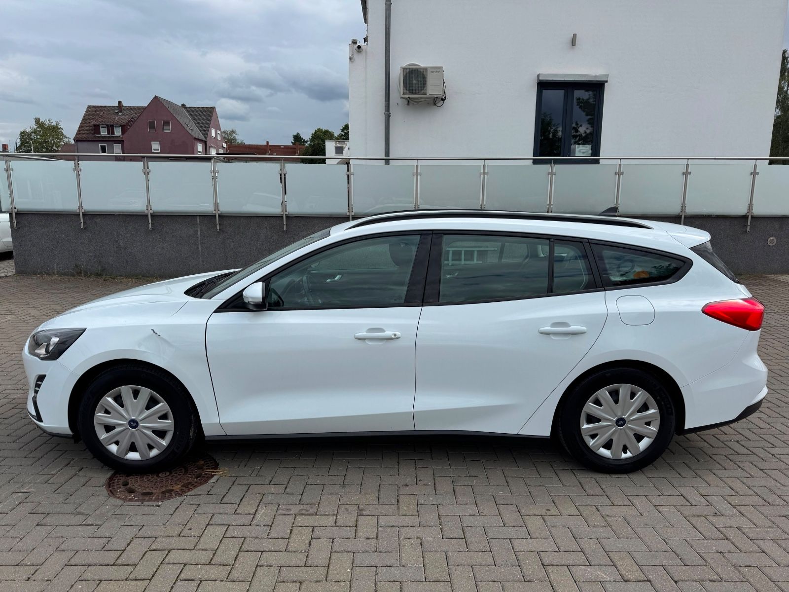 Ford Focus - 1
