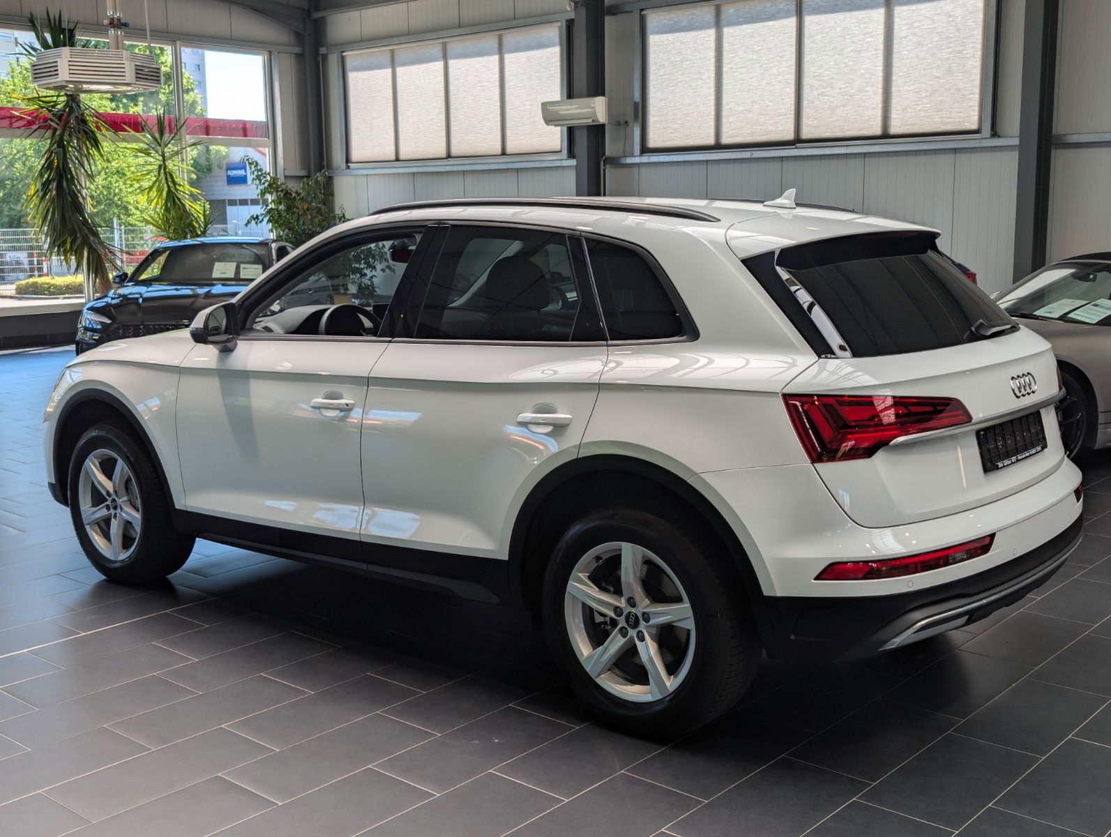 Audi Q5 40 TFSI quattro S tronic 1.Hand foto 2