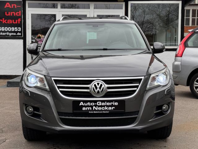 Volkswagen Tiguan Sport&Style 4Motion Xenon Navi Kamera AHK