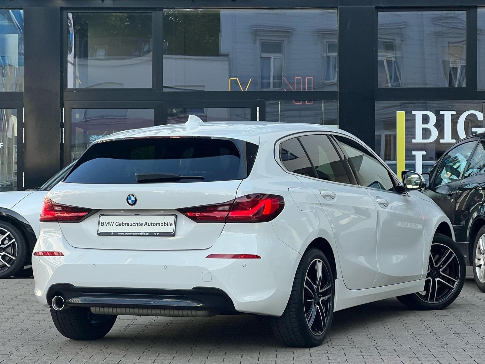BMW 118i AdapLED Navi Pano HiFi PDC DAB Shz