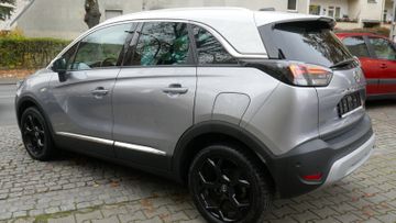 Fahrzeugabbildung Opel Crossland (X), Navi, LED, Leder, Kamera