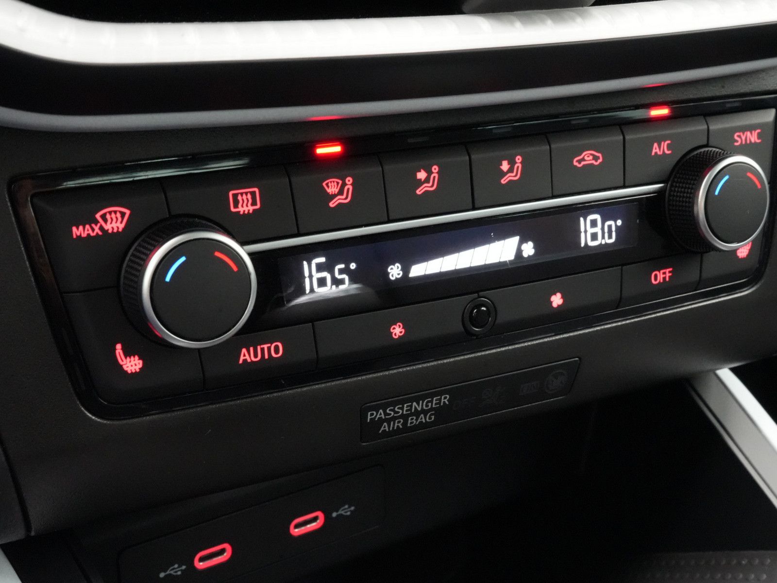 Seat Arona - Bild 13