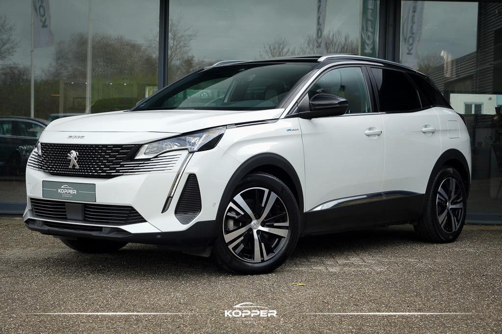 Peugeot 3008 1.6 HYbrid4 300 GT / Pano / Elek LBW / Carp