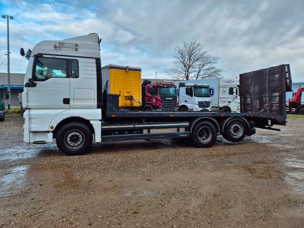 MAN TGX 26.500 // Hydraulic Ramp/ Winch //