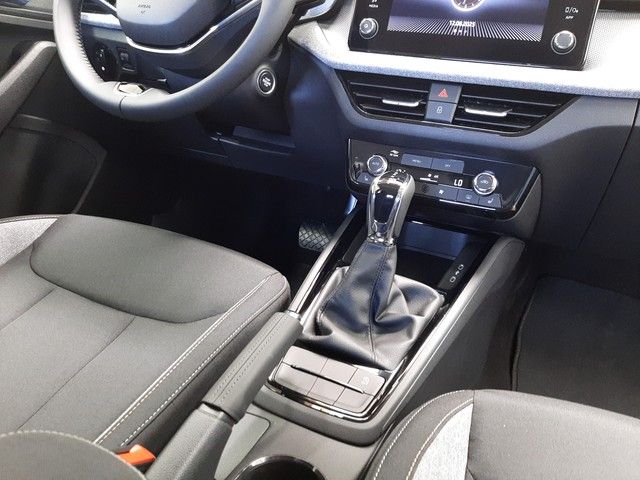 Fahrzeugabbildung Skoda Kamiq Selection 1.0TSI DSG SitzHz LenkHz LED