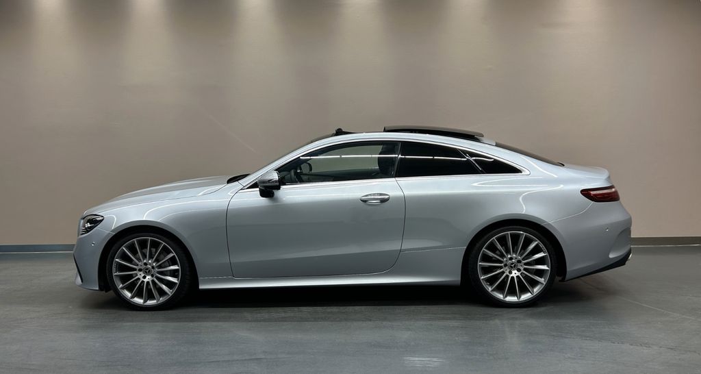 Mercedes-Benz E 220 E220 d Coupe 9G *AMG LINE*PANO*WIDE*KEYLESS*360°