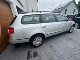 Volkswagen Passat Variant Trendline 2.0 DSG+PDC+ - Volkswagen Passat aus 2008