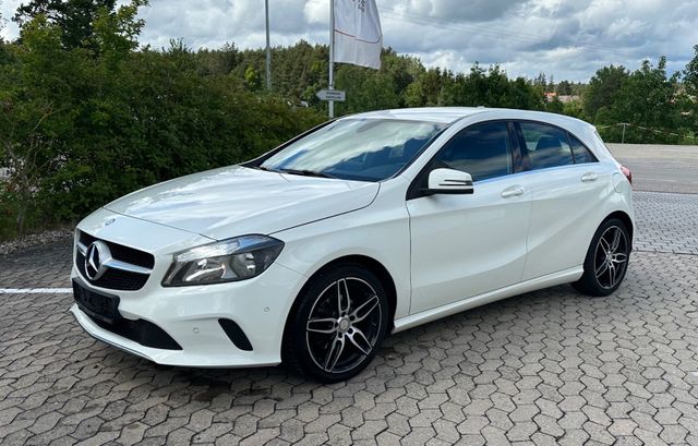 Mercedes-Benz A -Klasse A180 Urban BlueEfficiency. Top Zustand