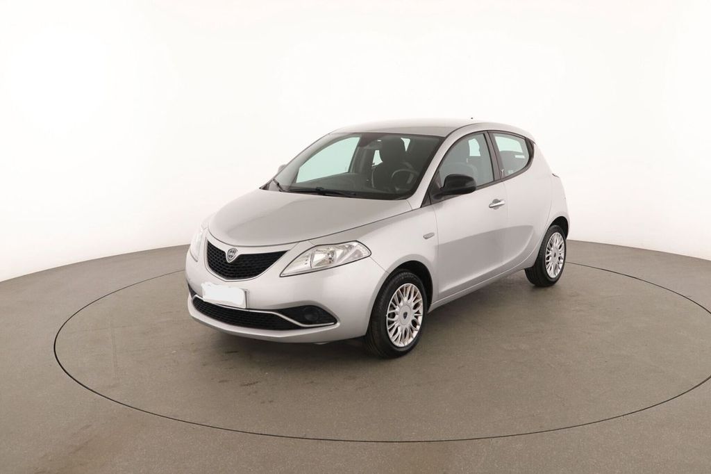 Image of Lancia Ypsilon