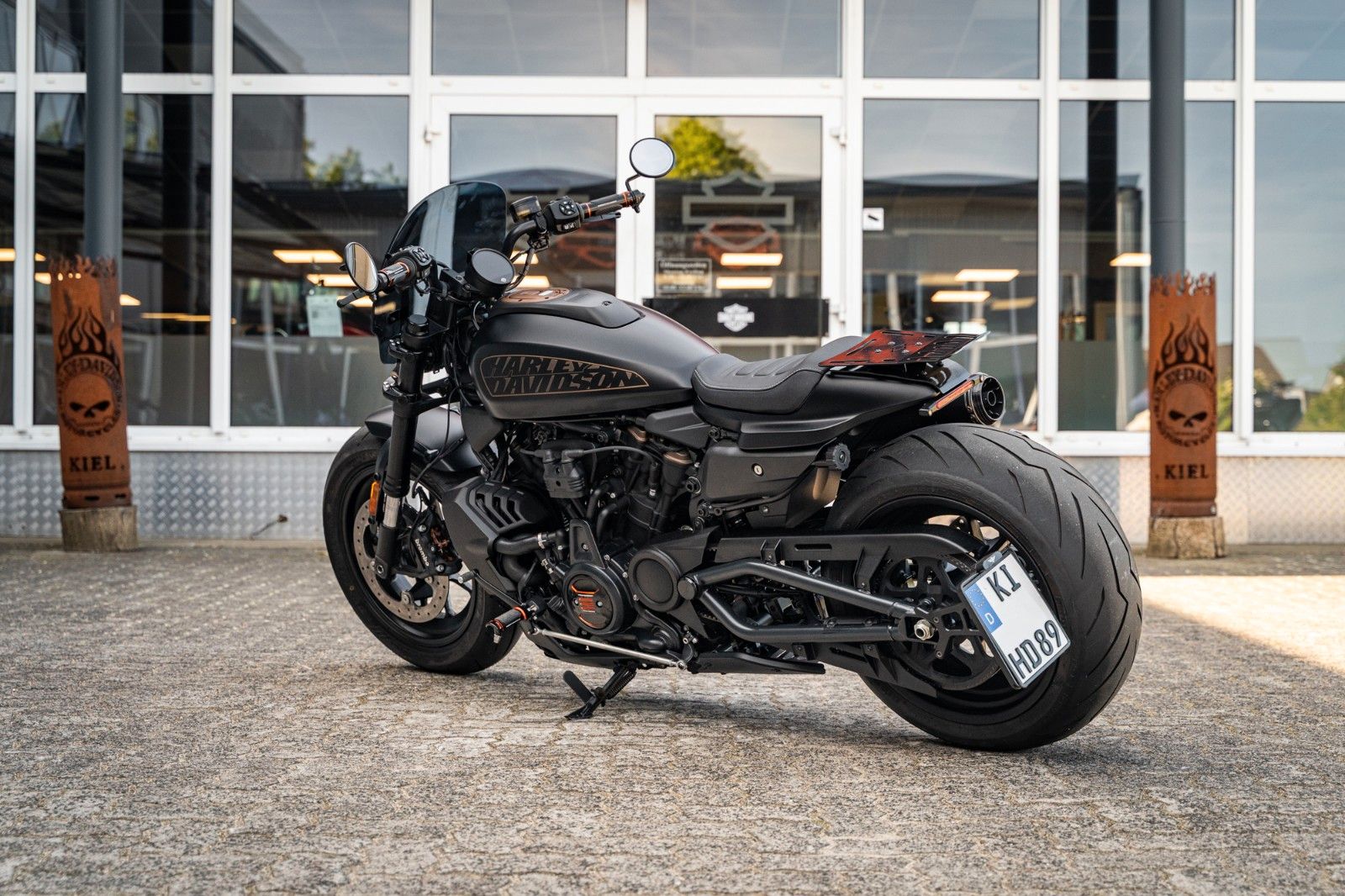 Fahrzeugabbildung Harley-Davidson SPORTSTER S RH1250S HD-Kiel 240er-Umbau