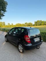 Mercedes-Benz Mercedes Benz A150 avantgarde TÜV neu - Mercedes-Benz A 150 in Stuttgart