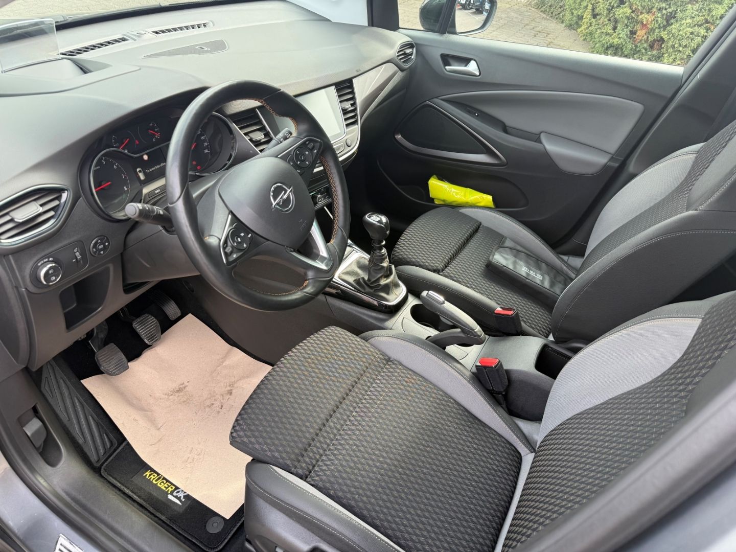 Fahrzeugabbildung Opel Crossland Ultimate SHZ+LZ+Kamera+HeadUp-Display