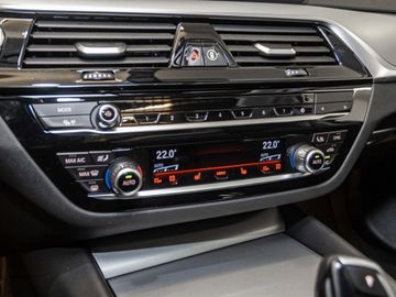 BMW 520 - 11