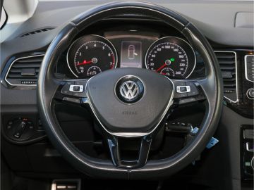 Volkswagen Golf Sportsvan VII Sound 1.0 TSI DSG Standheizun