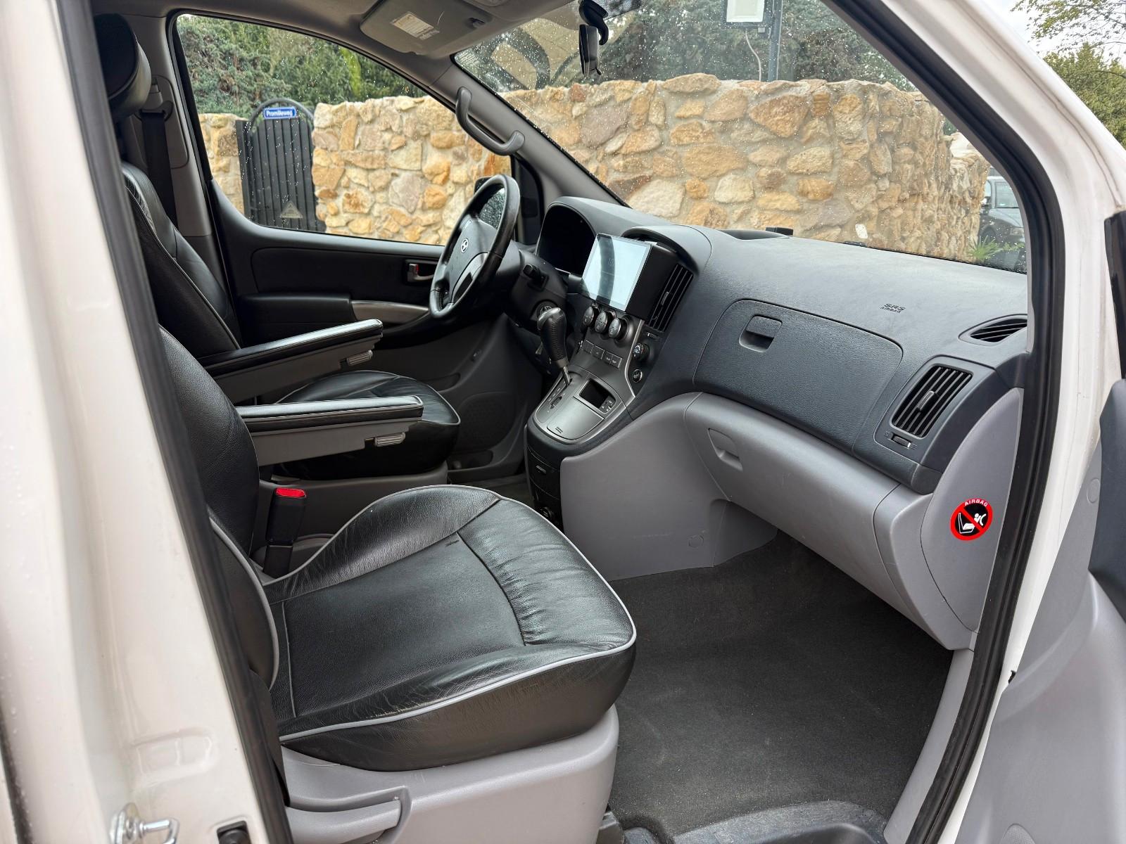 Hyundai H-1 Travel Premium+Leder+Navi+SHZ+AHK