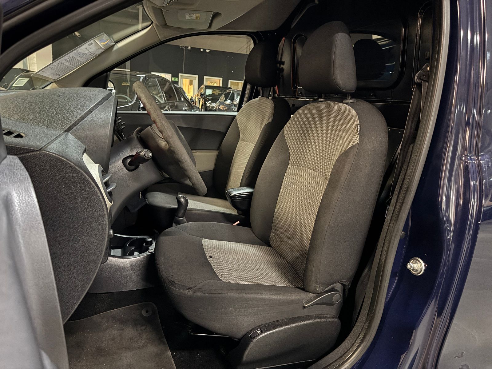 Fahrzeugabbildung Dacia Dokker Express Ambiance 1.6 LPG GAS NAVI AHK SHZ