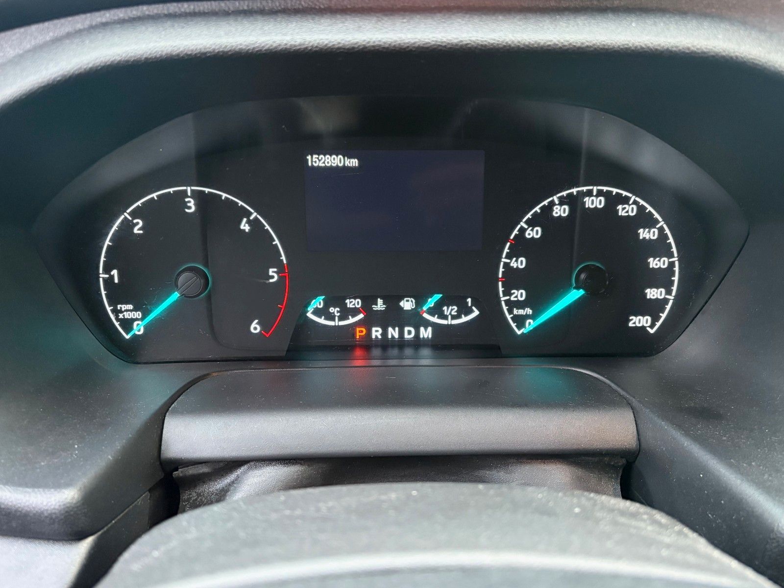 Fahrzeugabbildung Ford Tourneo Custom Aut. 320 L2 Tourneo Titanium Lede