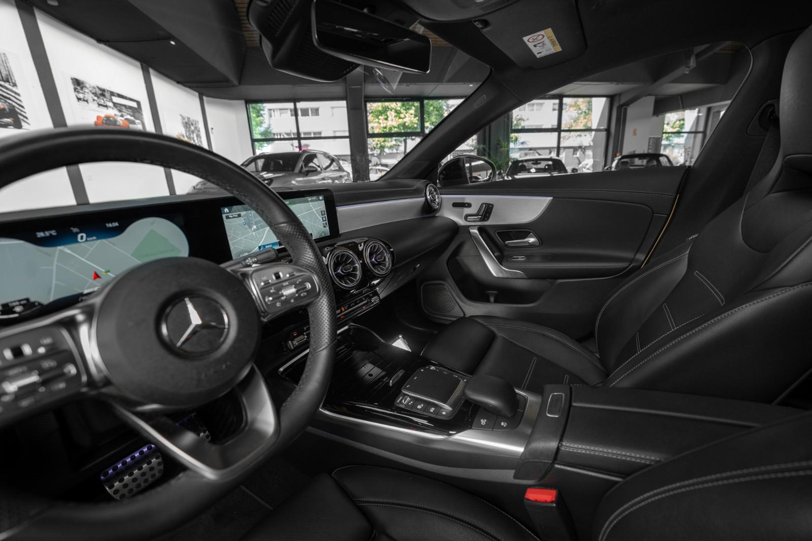 Mercedes-Benz CLA 35 AMG #AEROKIT #NIGHT-PAKET #PANORAMA