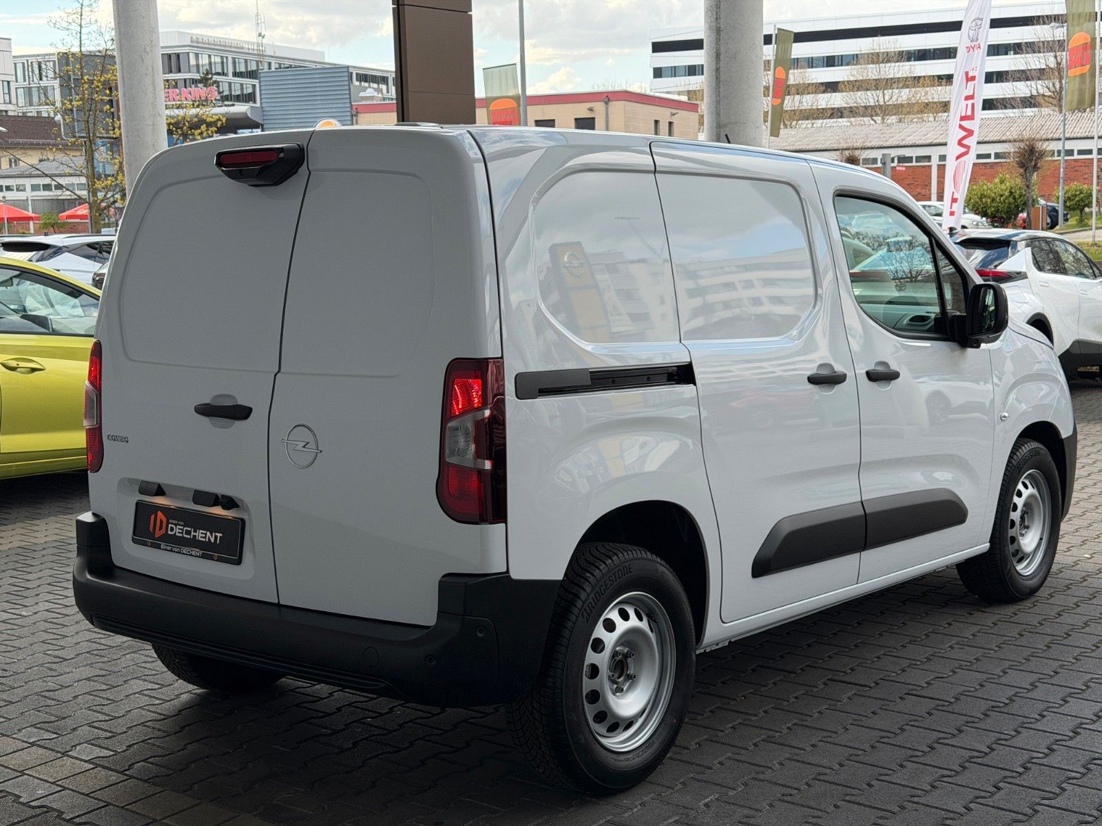 Fahrzeugabbildung Opel Combo E Cargo 1.5 D M Kamera,LED,PDC,Facelift