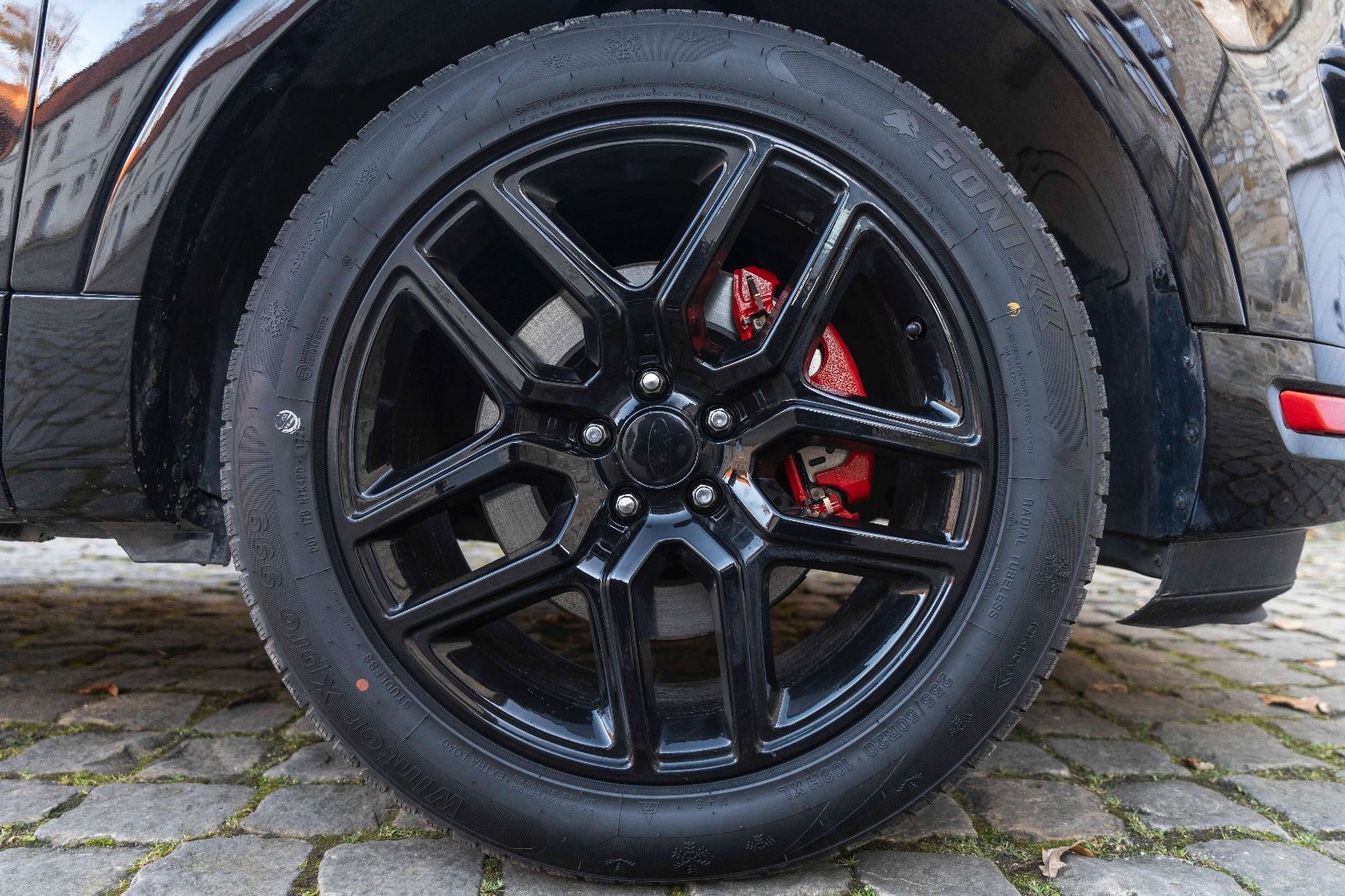 Fahrzeugabbildung Ford Explorer 3.5L SPORT 4X4 KAM TOTW M+S SZH/SZK