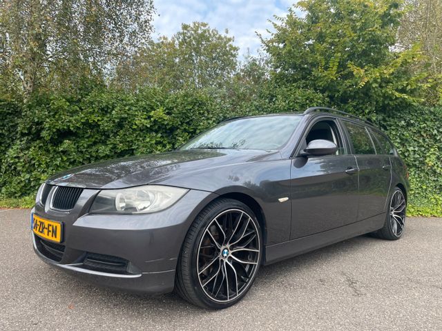 BMW 320 Touring 2.0 170PS 320i Business Line