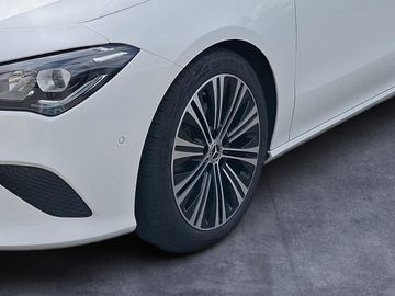 Mercedes CLA 180 Shooting Brake - 6