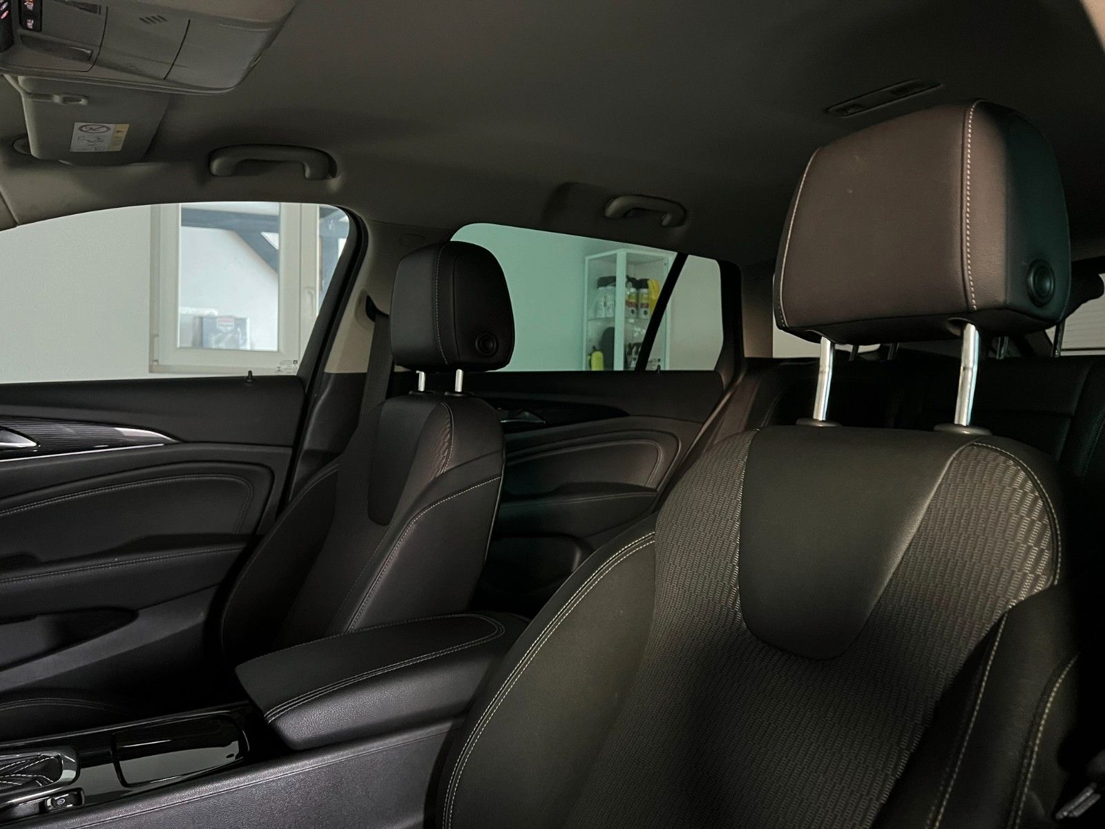 Fahrzeugabbildung Opel Insignia B Sports Tourer Innovation/ACC/LED/CAM