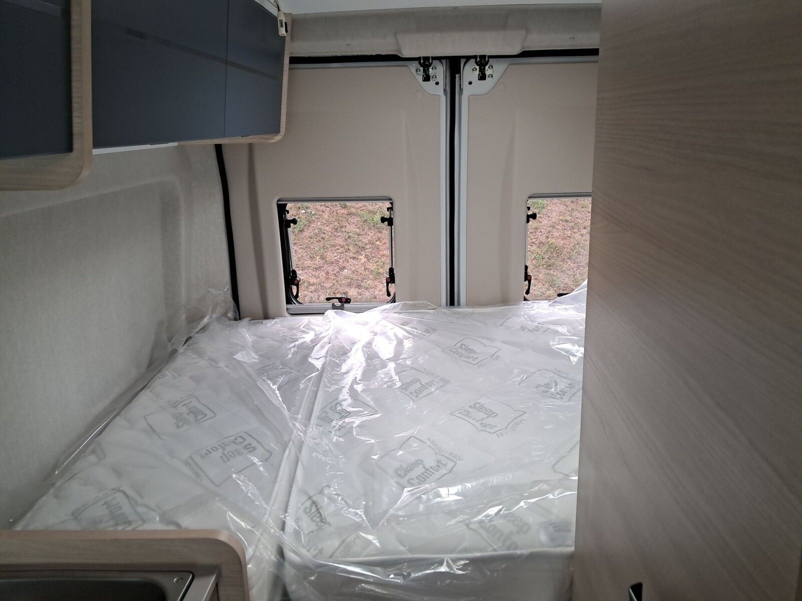 Fahrzeugabbildung Chausson Van First Line V594S Markise, Solaranlage, RFK