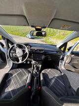 Opel Corsa 1.4 Color Edition Color Edition - Opel Corsa von privat