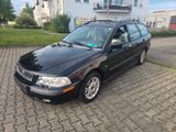 Volvo V40 2.0T  " Tüv + ZR neu" - Volvo V40 aus 2001