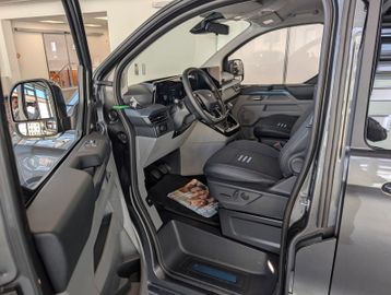 Ford Tourneo Custom L1 Active MATRIX B&O