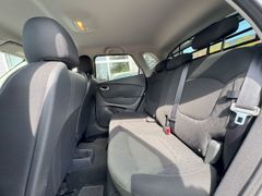 Fahrzeugabbildung Captur Limited Deluxe 0.9 TCe 90 eco