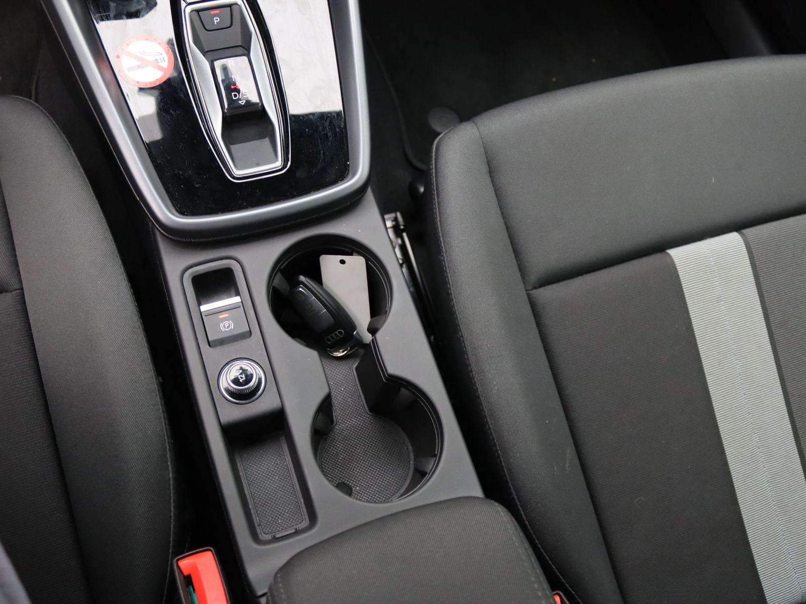 Audi A3 Sportback advanced 35TDI S-tronic / Navi, RFK