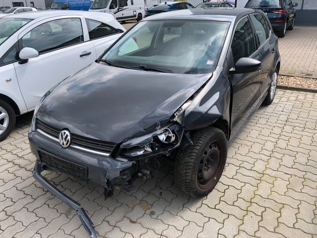 Volkswagen Polo V Trendline Frontschaden