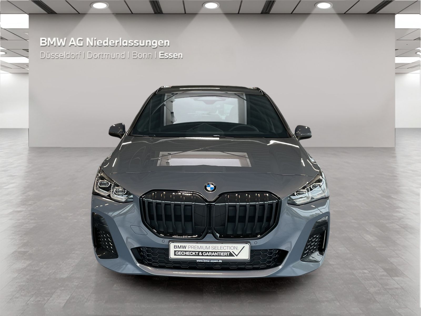 BMW 223 Active Tourer - Bild 8