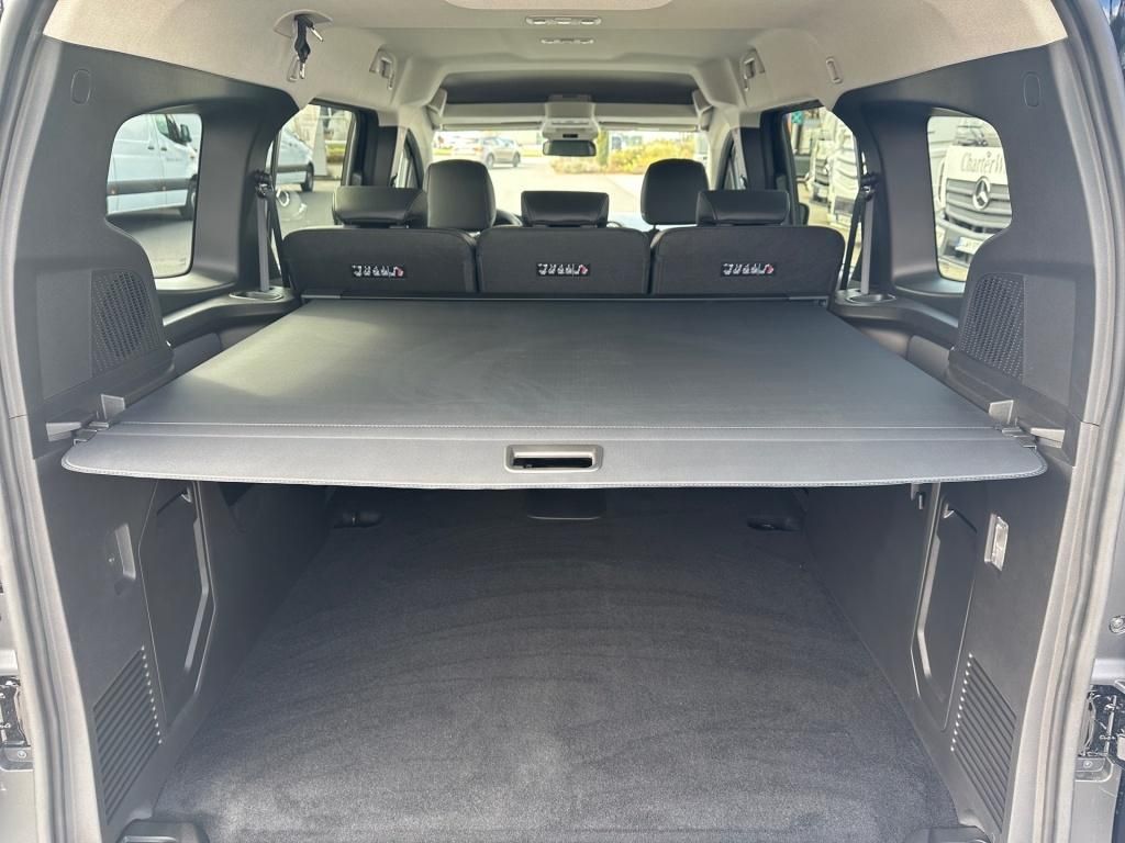 Fahrzeugabbildung Mercedes-Benz T 180 PROGRESSIVE Lang LED Navi KAM AUT WinterP